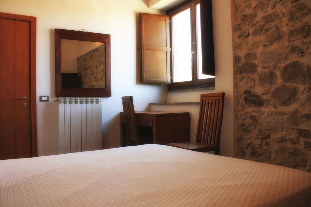 Agriturismo Case Tabarani Collesano Exteriör bild