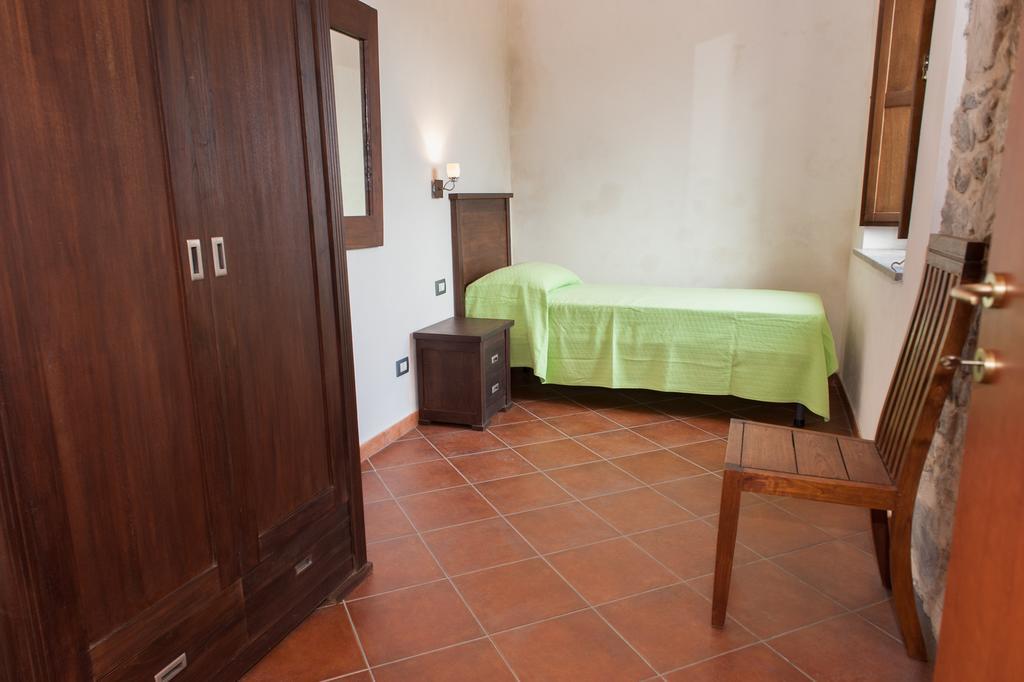 Agriturismo Case Tabarani Collesano Exteriör bild